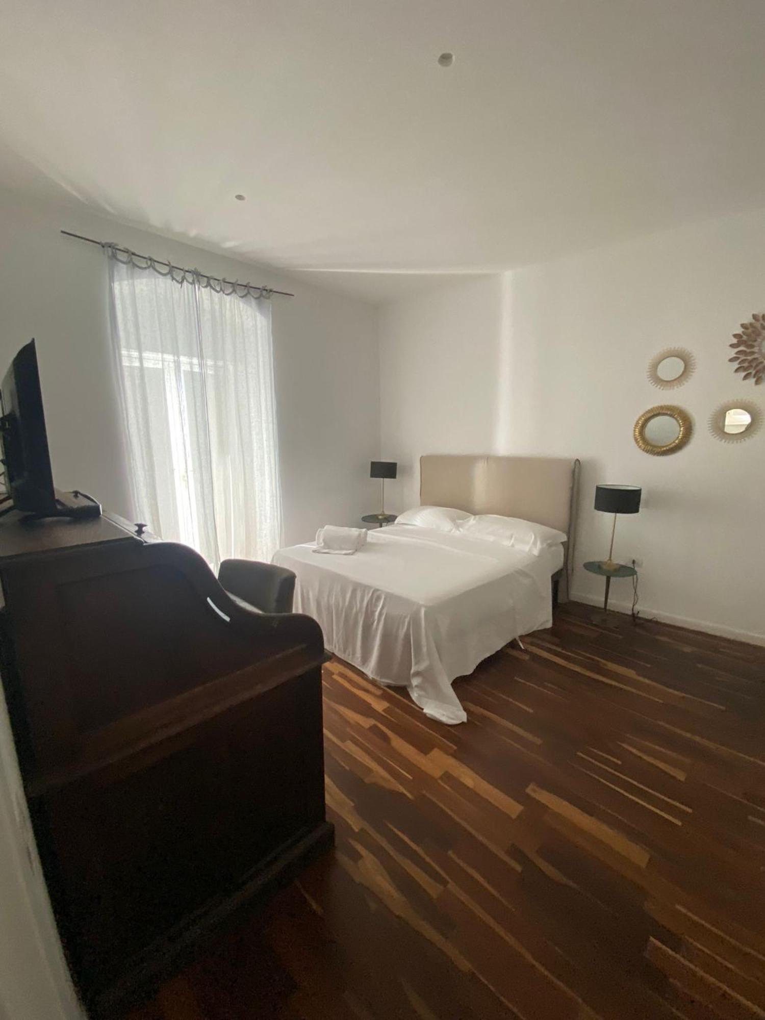 Angolo Del Poeta Suite Matera Luaran gambar