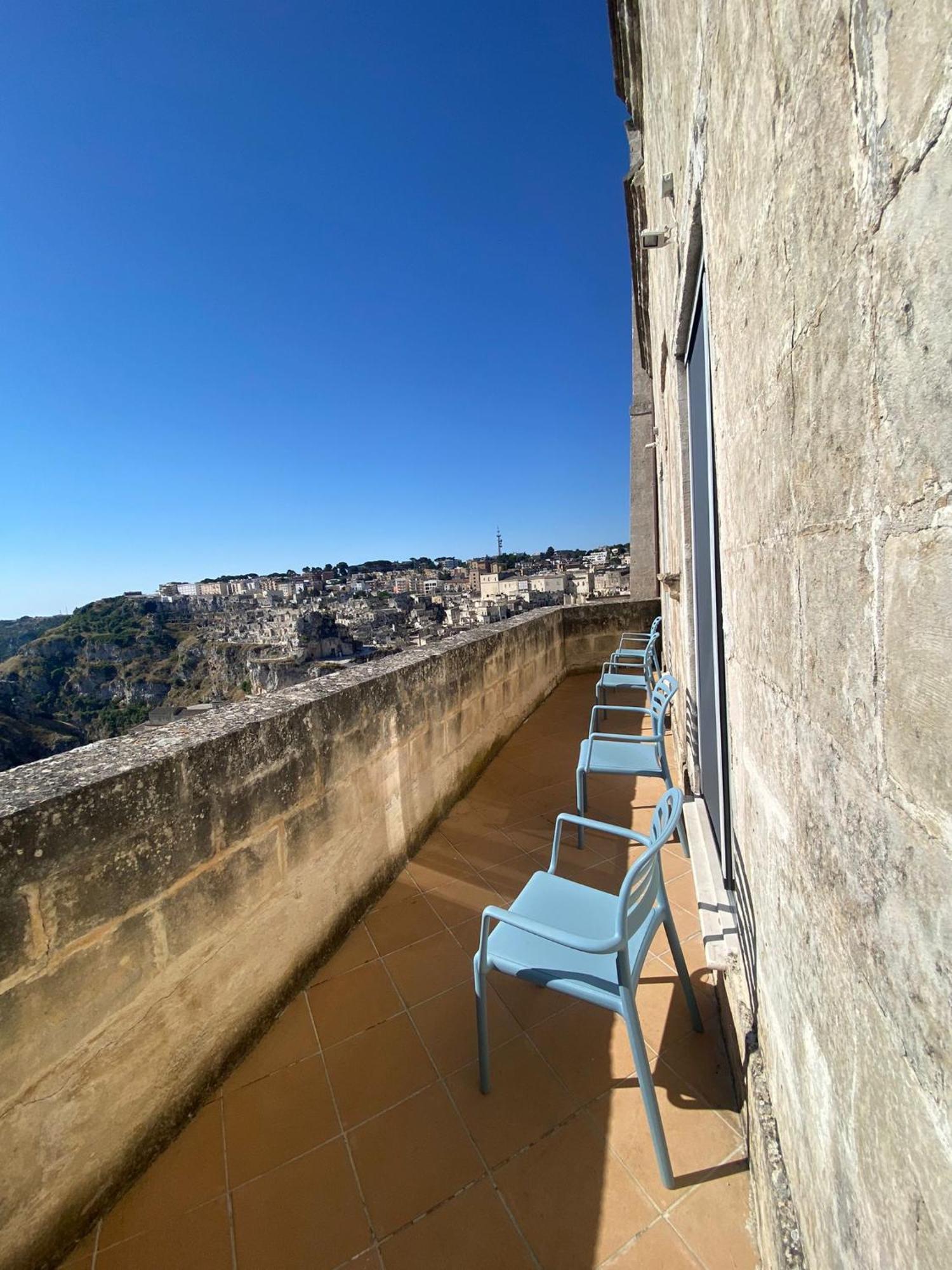 Angolo Del Poeta Suite Matera Luaran gambar
