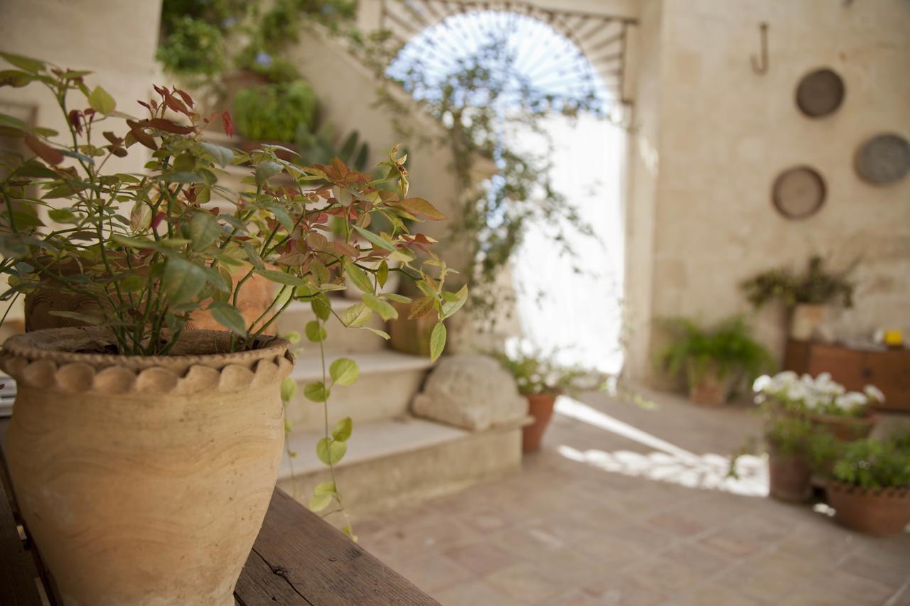 Angolo Del Poeta Suite Matera Luaran gambar